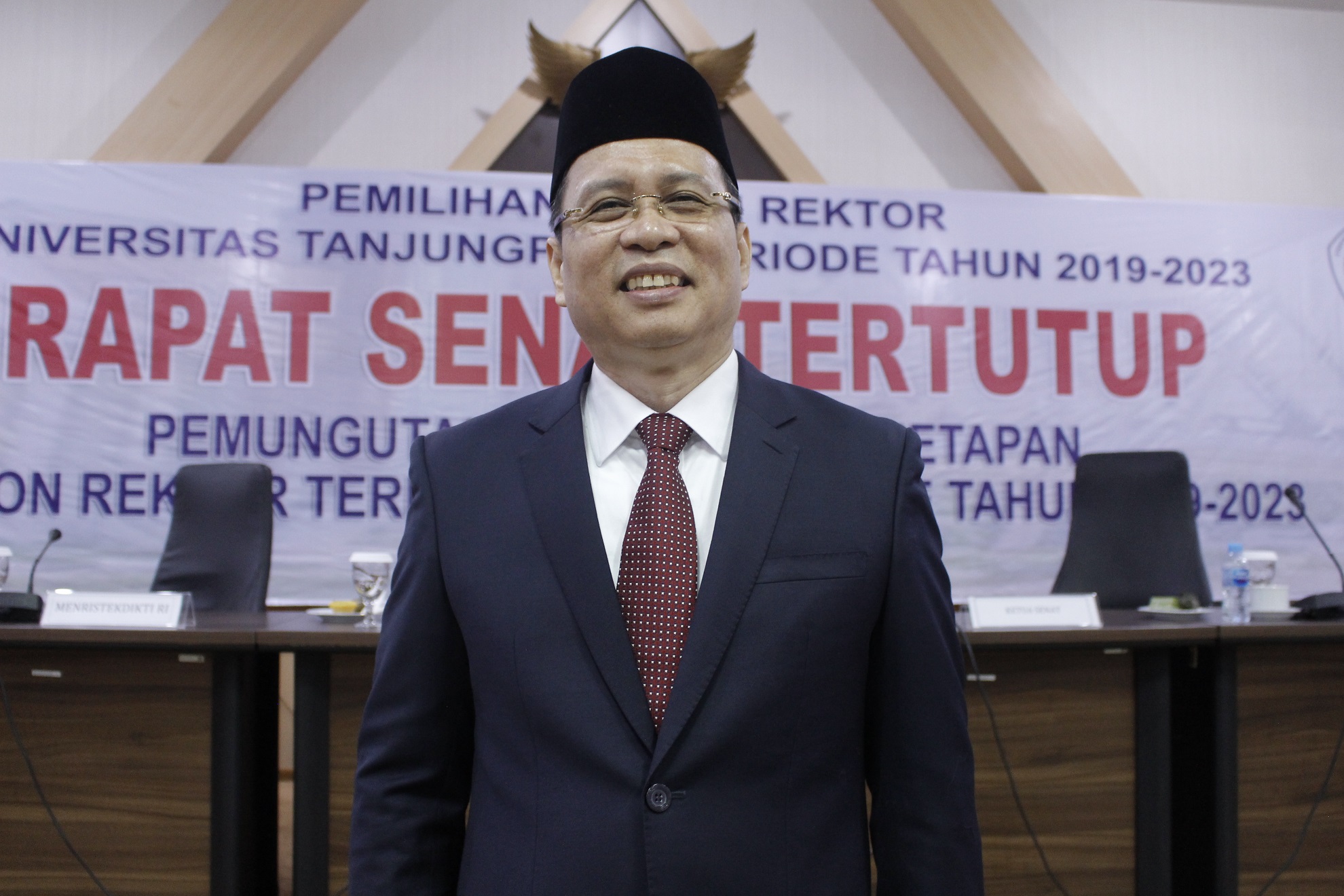 Profil Prof. Dr. GARUDA WIKO, SH, M.Si Rektor UNTAN Periode 2019-2023