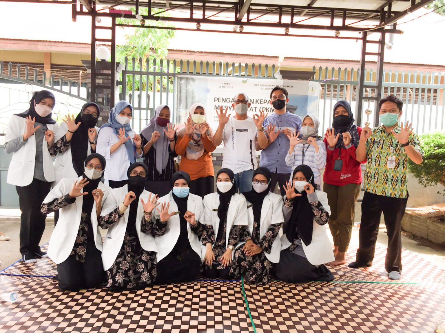 Tim PKM Prodi Profesi Apoteker FK Untan Lakukan PKM di Siantan Hilir
