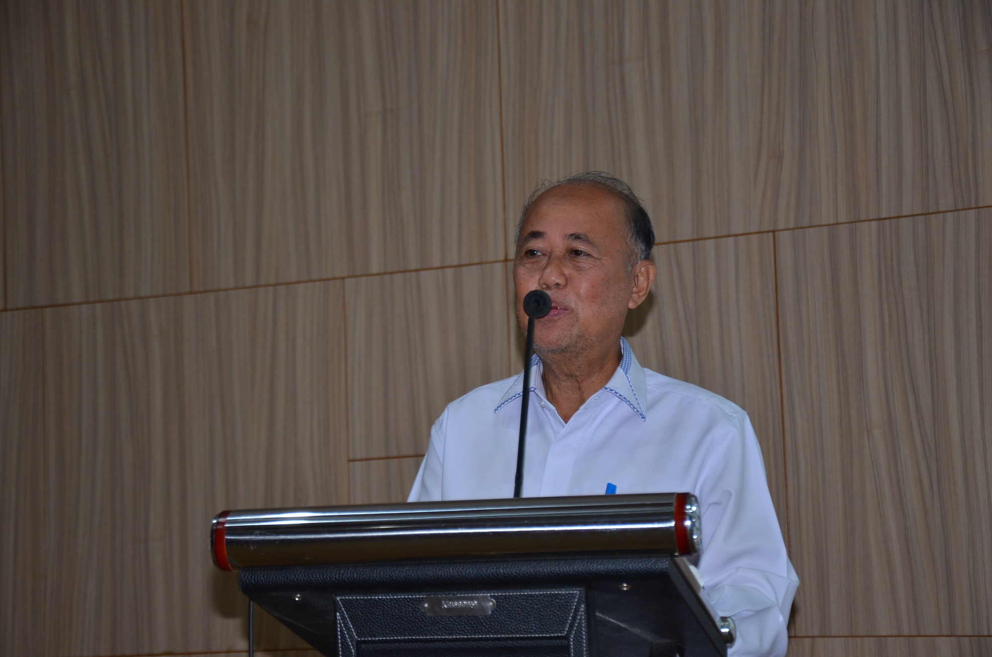 Wakil Rektor Akademik UNTAN Berikan Arahan pada Pengawas UTM UNTAN 2022