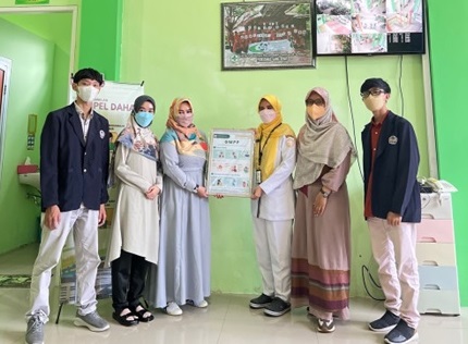 Tim Dosen FK Untan Melaksanakan Pengabdian Kepada Masyarakat Praktik dan Prosedur Pemeriksaan Mikrobiologi yang Baik