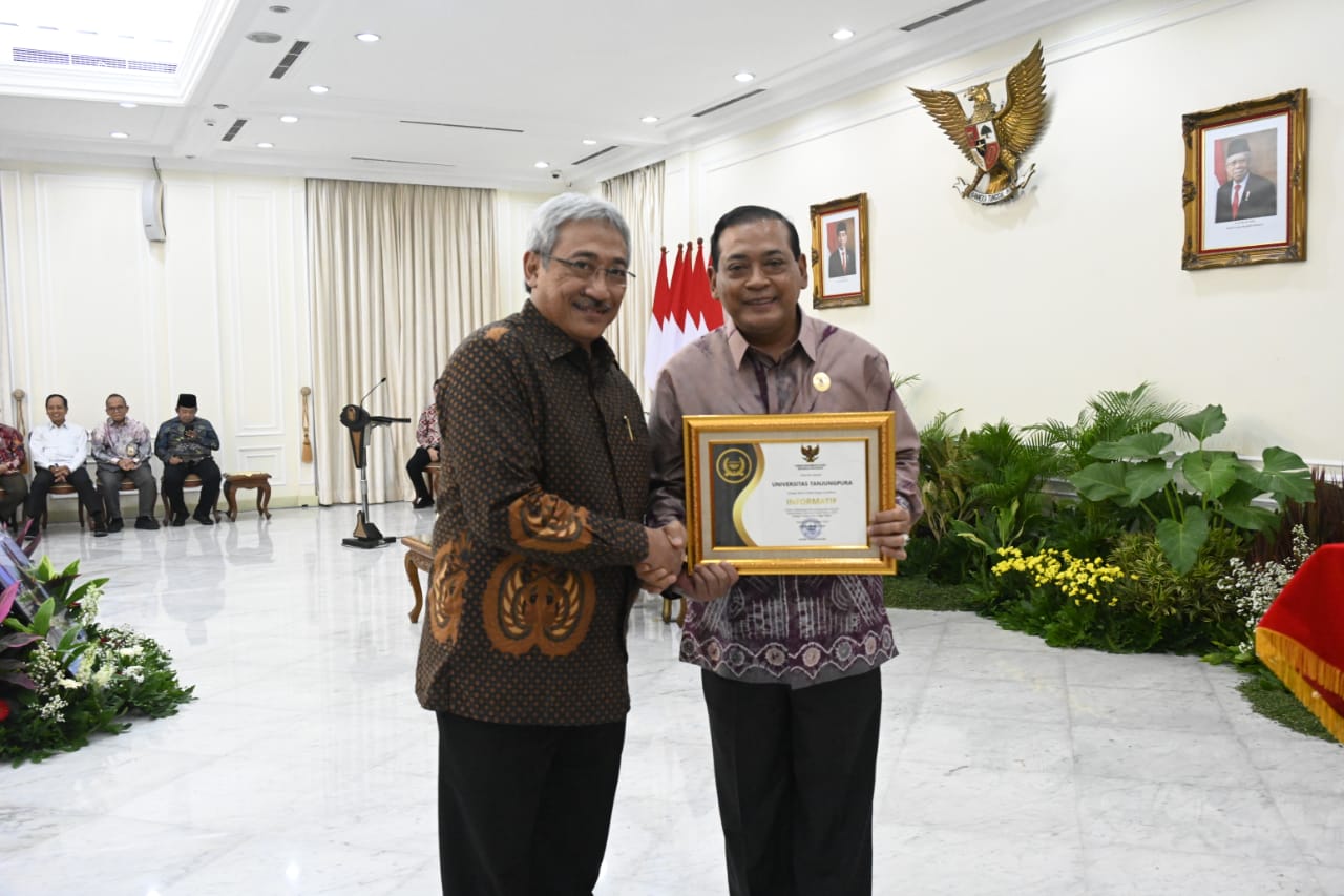 UNTAN Kembali Raih Penghargaan Prestisius Anugerah Keterbukaan Informasi Publik 2023